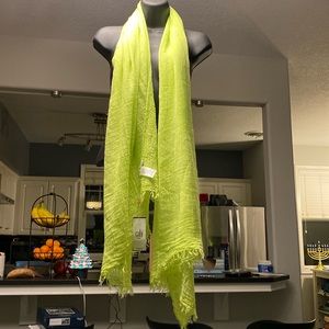 ⭐️cabi⭐️ #226 Pop Scarf